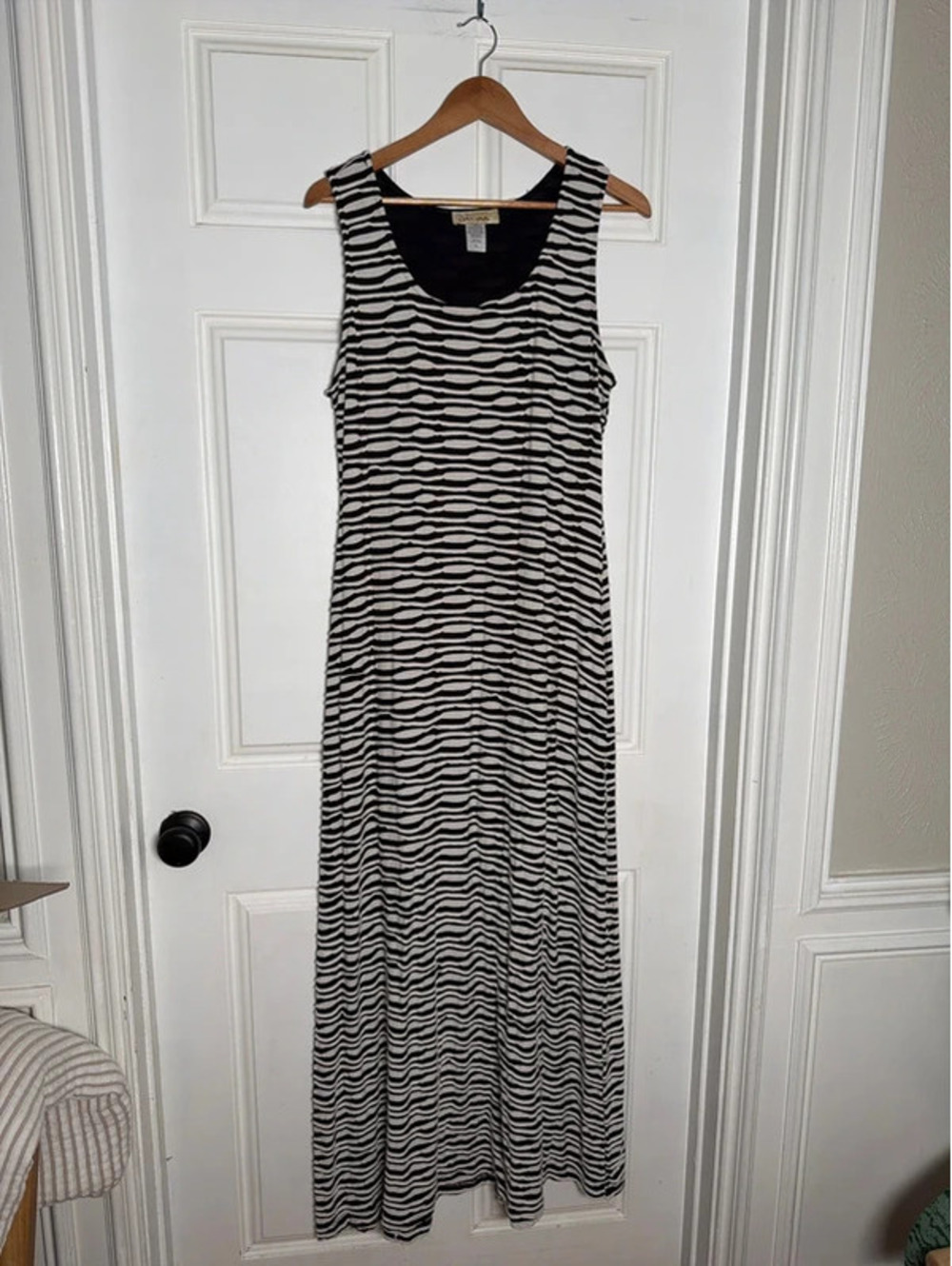 Black & White 3D Maxi Dress